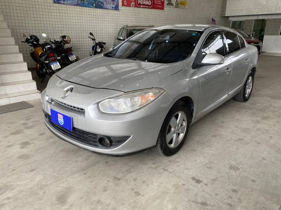 RENAULT FLUENCE 2.0 DYNAMIQUE 16V FLEX 4P AUTOMÁTICO